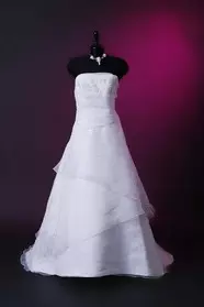 05. Divina Spoza menyasszonyi ruha 05. Divina Spoza menyasszonyi ruha