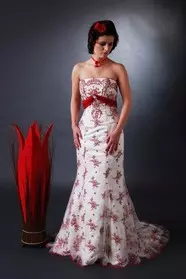 13. Miss Paris menyasszonyi ruha